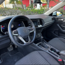 Volkswagen JETTA Lateral izquierdo 17